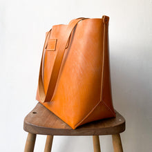 Load image into Gallery viewer, The Devon Tote
