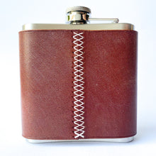 Load image into Gallery viewer, Hip flask
