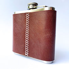Load image into Gallery viewer, Hip flask
