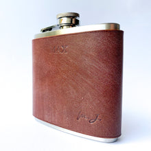 Load image into Gallery viewer, Hip flask
